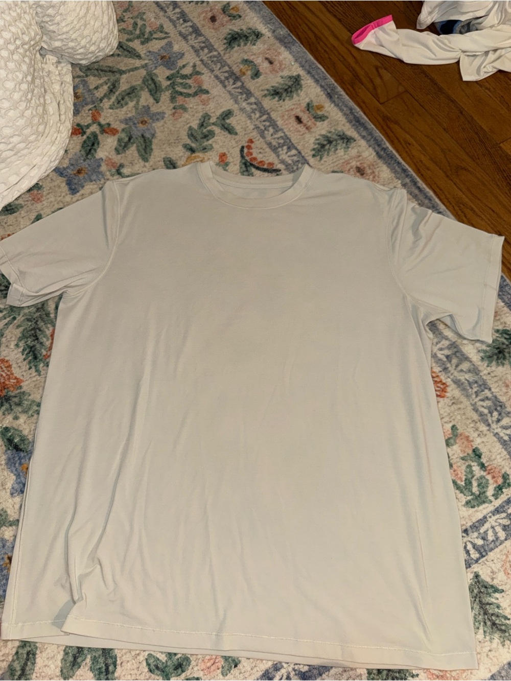 Lululemon Jersey Training Short Sleeve BONE Size 10